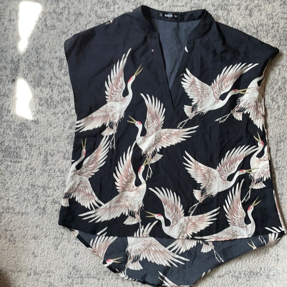 Sleeveless Printed Hi-Low Blouse size M